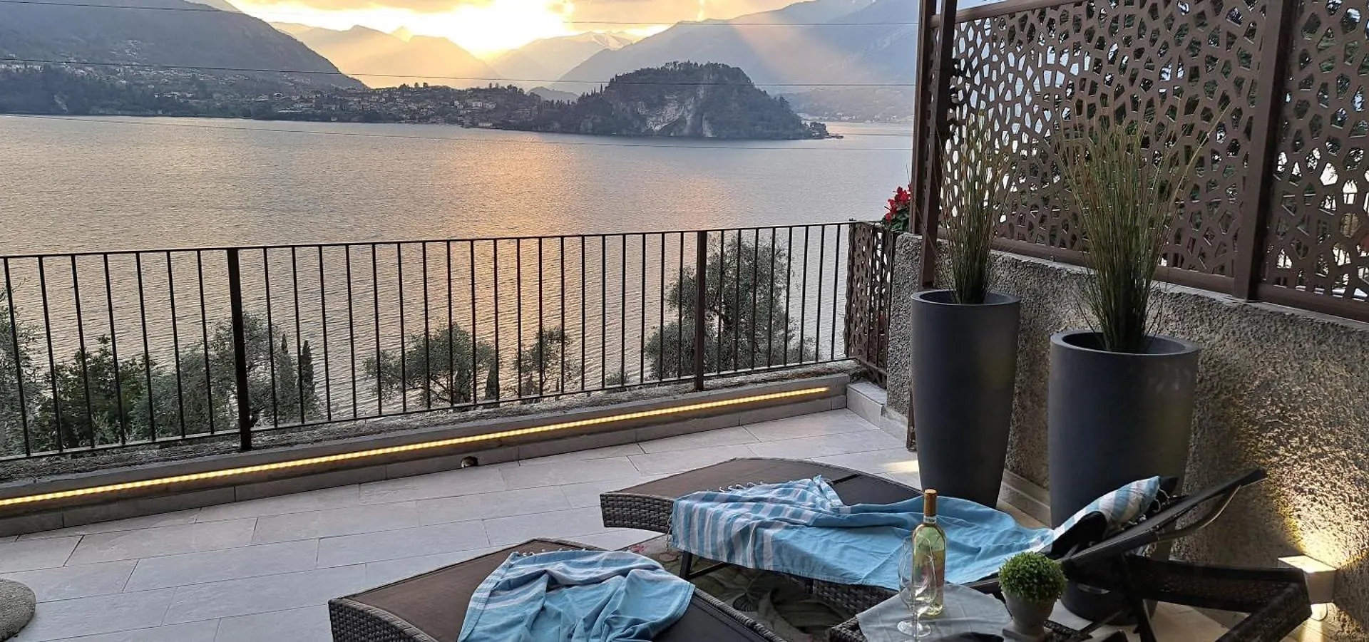 Apartment Dream Lake Panorama, Garage In The Center Of Varenna Italy