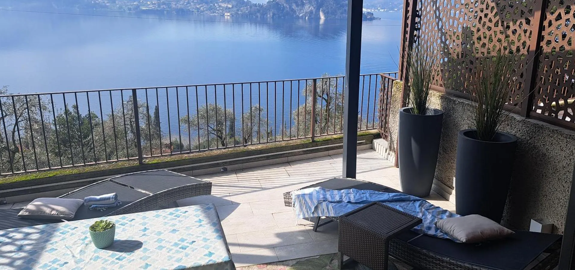 Dream Lake Panorama, Garage In The Center Of Varenna 0*,  Italy